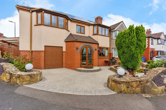 Lansdowne Avenue, Audenshaw, M34, photo 1