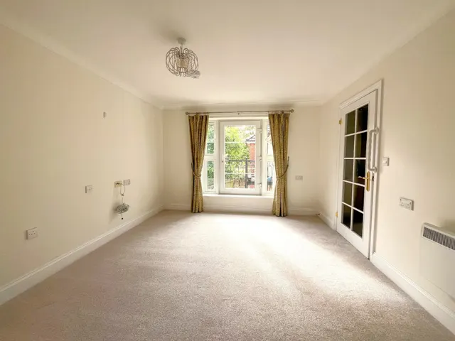Silver Street, Nailsea, BS48, photo 2