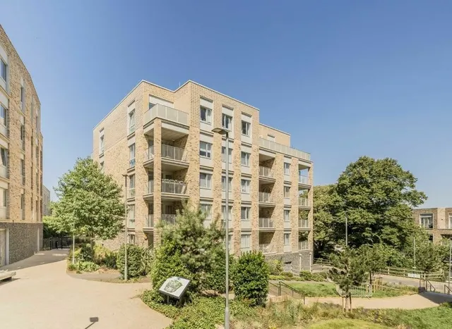 Medawar Drive, Finchley, NW7, photo 1