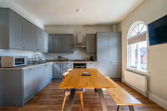 Replingham Road, Southfields, SW18, photo 1