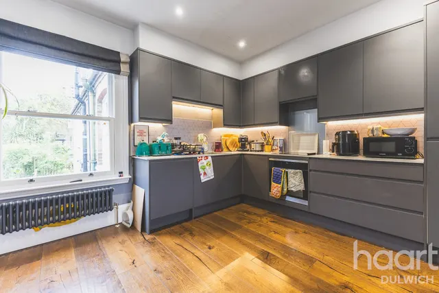 Upland Road, London, SE22, photo 2