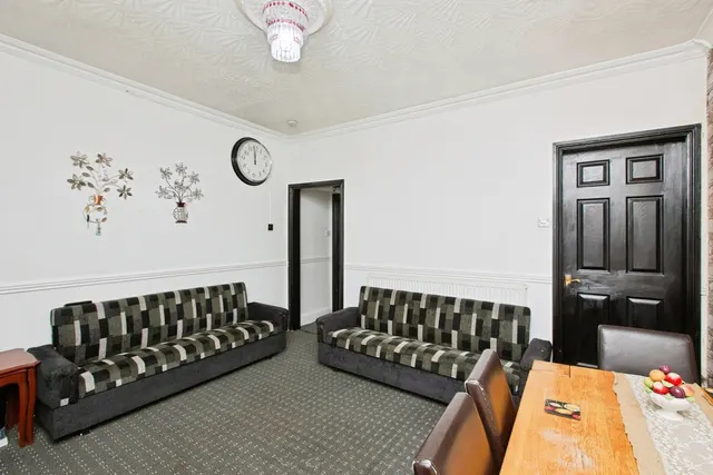 Wyggeston Street, Burton-on-Trent, DE13, photo 3