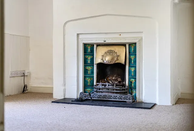Photo 3 — High Street, Somerset, Bathford, BA1 7TJ