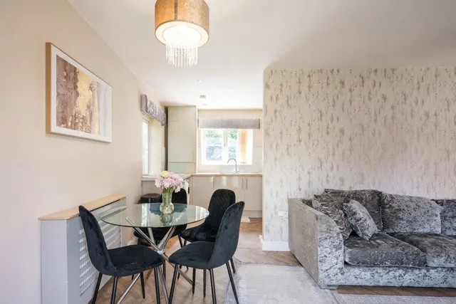 Newick Park, Liverpool, L32, photo 3