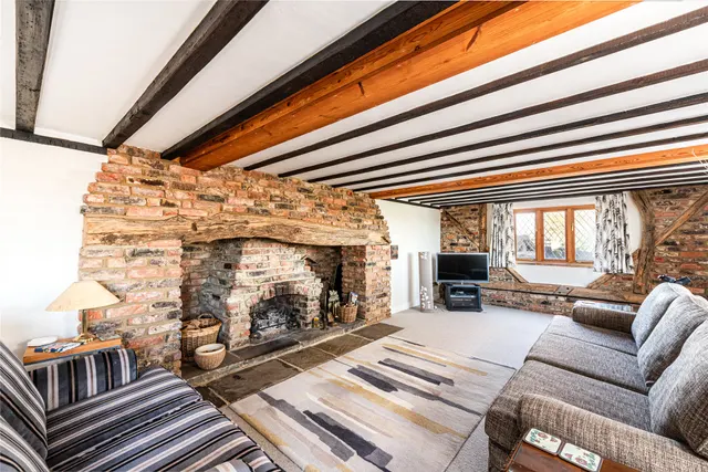 Wood End, Tingrith, MK17, photo 2
