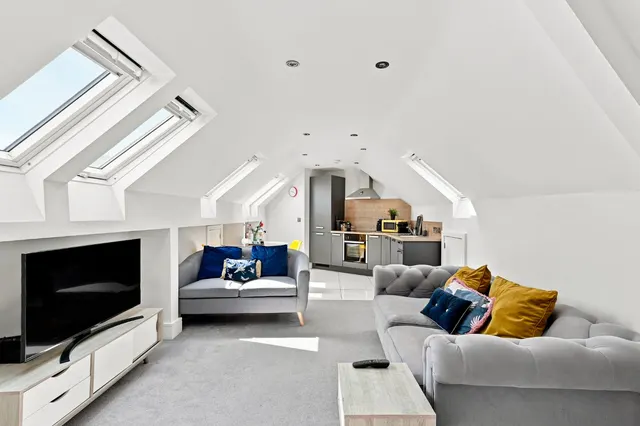 London Mews, Heworth, YO31, photo 2