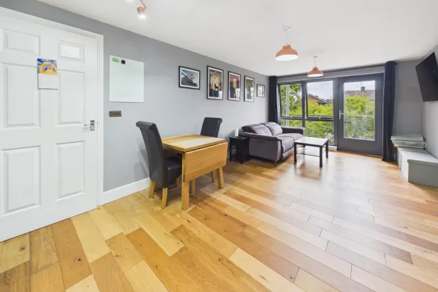 Matis House, Queensway, HP2, photo 2