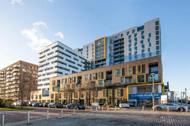 Bessemer Place, Greenwich Peninsula, SE10, photo 1