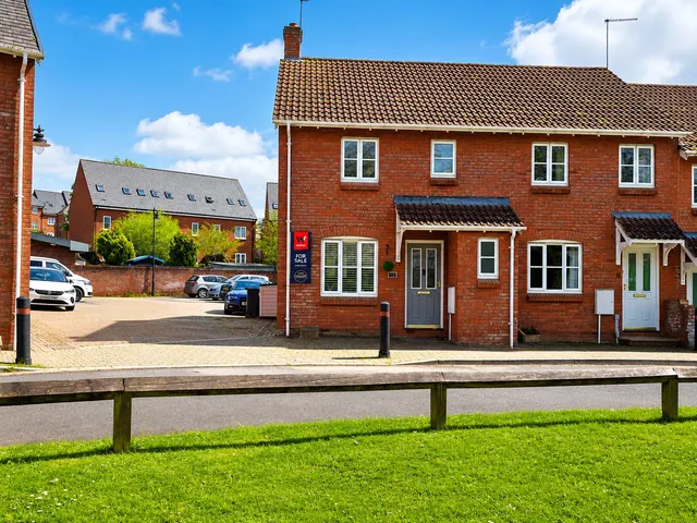 Grenville View, Cotford St. Luke, TA4, photo 1
