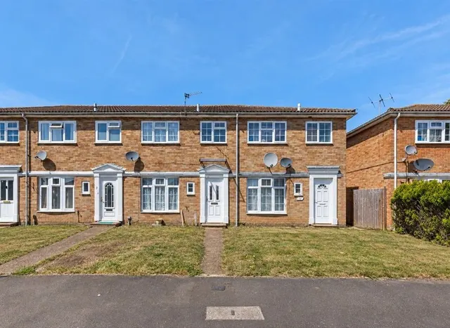 Brompton Close, Isleworth, TW4, photo 1