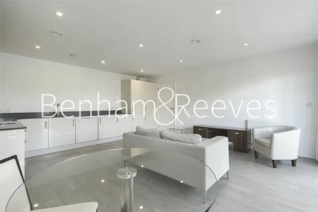 Spa Road, Bermondsey, SE16, photo 3