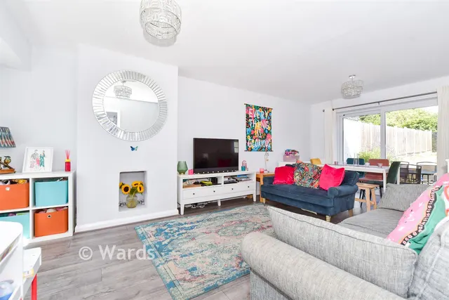 Firs Close, Aylesford, ME20, photo 3