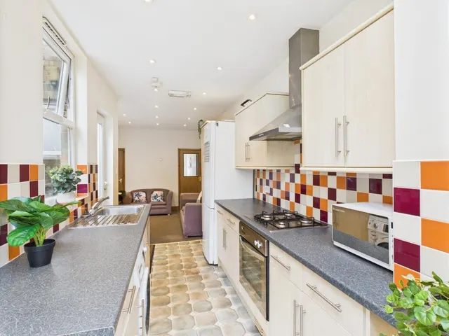 Warwick Street, NORWICH, photo 1