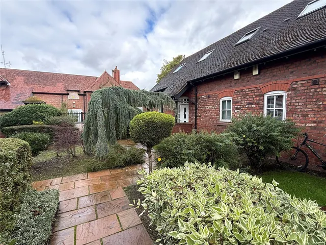 Ryder Court, Rainhill, L35, photo 2