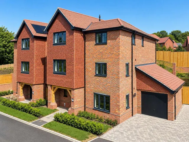 The Street, Mortimer, RG7, photo 1