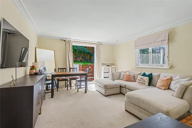 East Hill, Wandsworth, SW18, photo 1