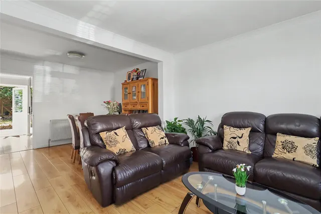 Princess Road, Woking, GU22, photo 2