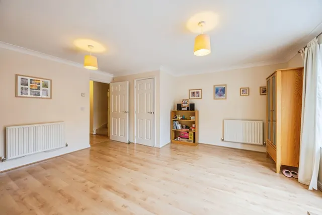 Worle Moor Road, BS24, photo 2