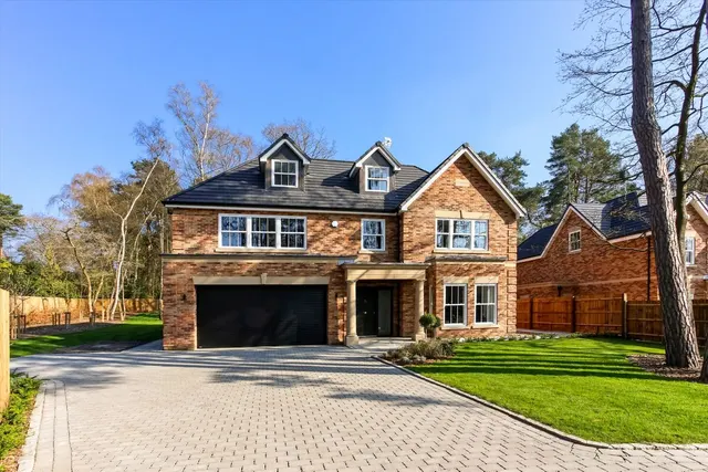 Llanvair Close, Ascot, SL5, photo 1