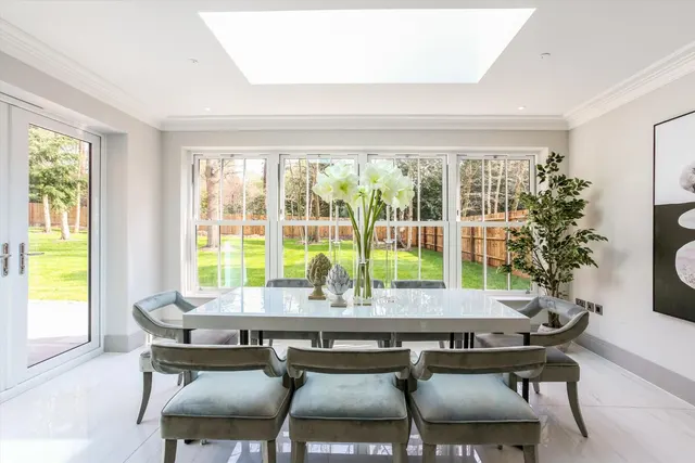 Llanvair Close, Ascot, SL5, photo 3