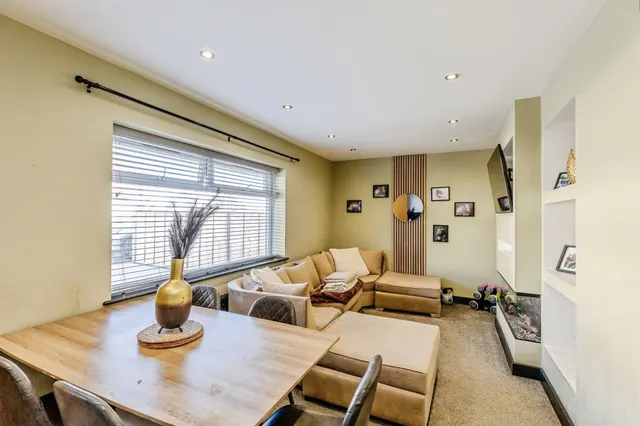 Whitland Avenue, Hartcliffe, Bristol, photo 1
