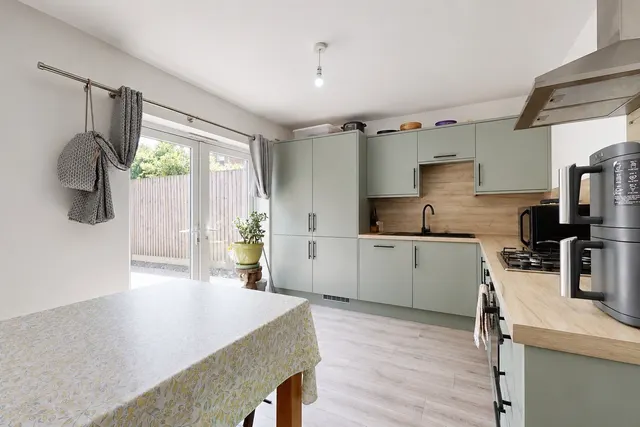Ellen Court, Mill Lane, Wellington TF1 1PJ, photo 1