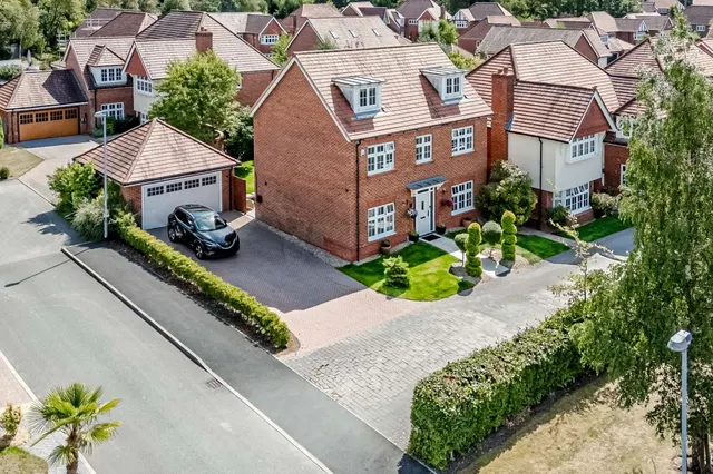 Steaton Close, Buckshaw Village, PR7, photo 1