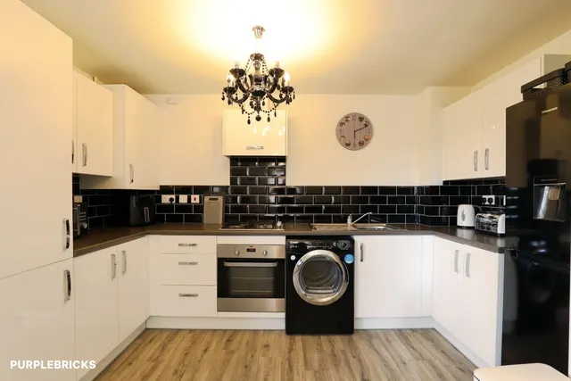 Penrhyn Way, Grantham, NG31, photo 3