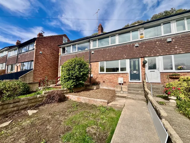 Pudsey Road, LEEDS, photo 1