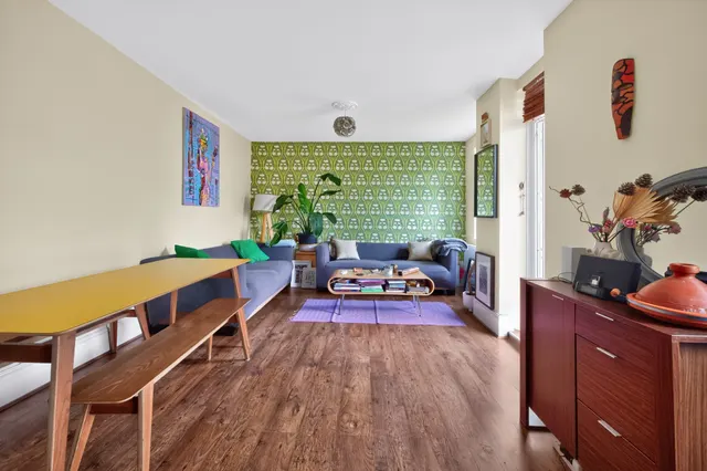 Tulse Hill, London, SW2, photo 1