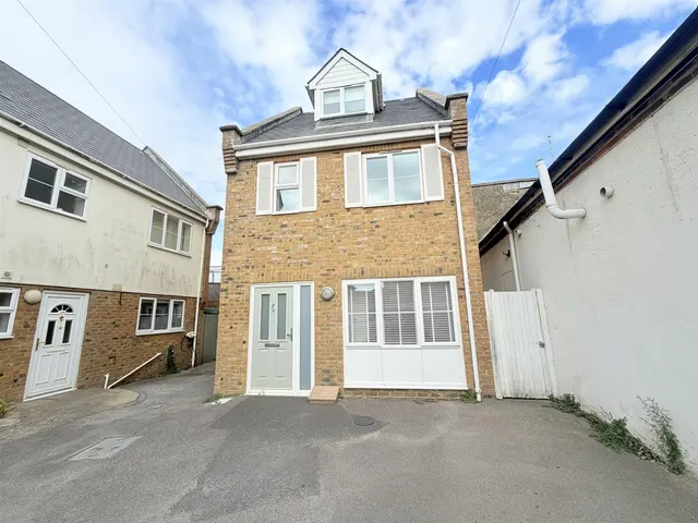 Richmond Road, Seaford, photo 1