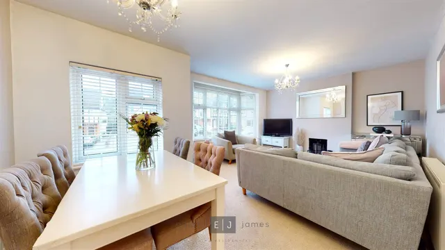 Photo 2 — Sedley Rise, Loughton
