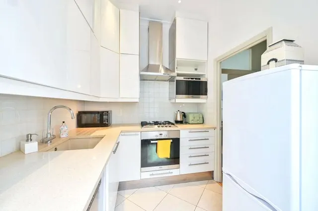 Photo 3 — West Eaton Place, Belgravia, London, SW1X 8LT