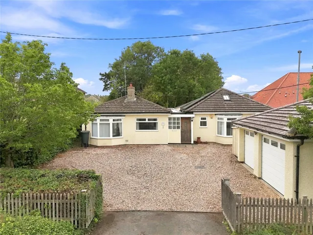 with 4 bedrooms in Steeple Bumpstead, Nr Haverhill, CB9, photo 1