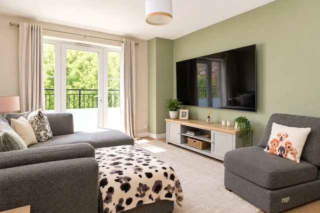 Claines Street, Holybourne, GU34, photo 3