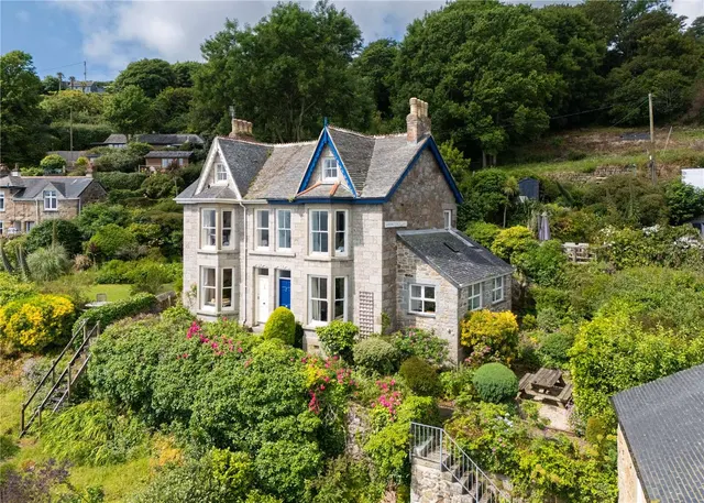 Mousehole, Penzance, TR19, photo 1