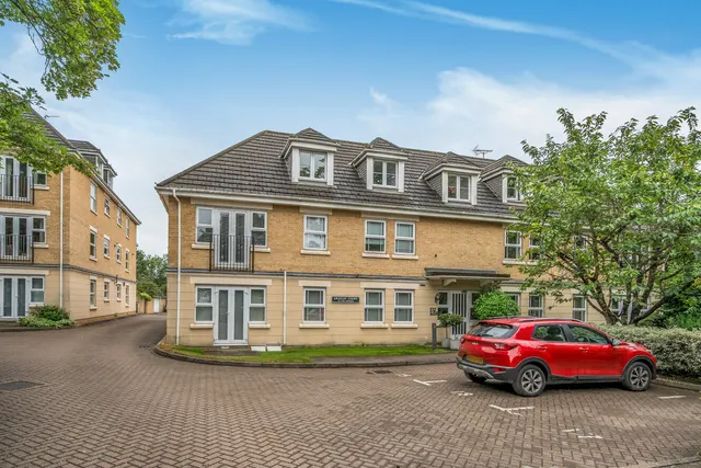 The Avenue, Beckenham, BR3, photo 1