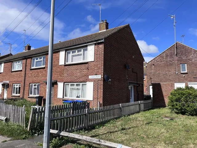 Lexden Road, Seaford, photo 2
