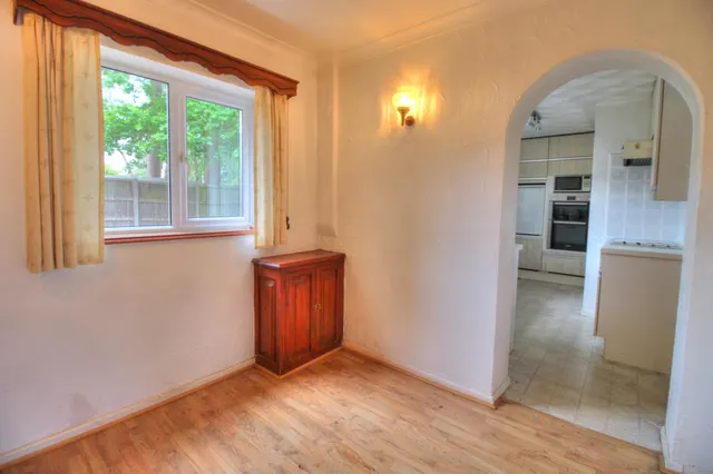 Oak Avenue, Sandhurst, GU47, photo 2
