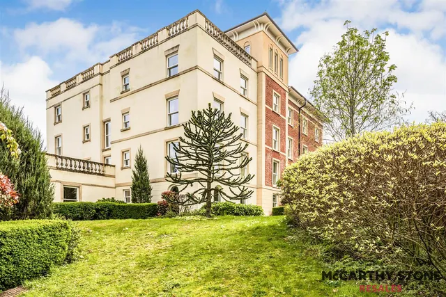 Victoria Road, Malvern, WR14, photo 2