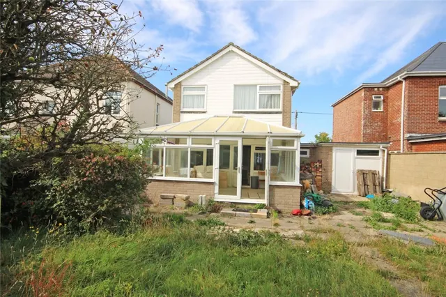 New Milton, Hampshire, photo 2