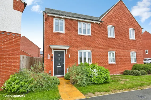 Clarence Drive, Hatton, DE65, photo 1