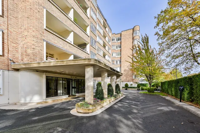 4 Viceroy Court, 58-74 Prince Albert Road, London, photo 1