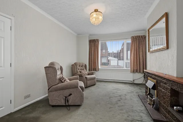 Suffolk Close, Coventry, CV5, photo 3