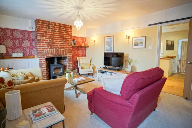 Springhall Road, Sawbridgeworth, CM21, photo 2