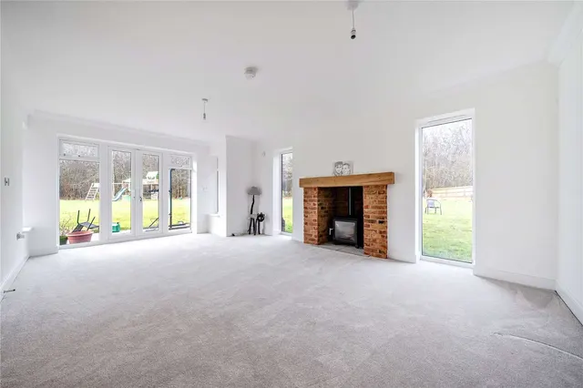 Photo 2 — Bears Lane, Great Chart, Ashford, Kent, TN23 3US