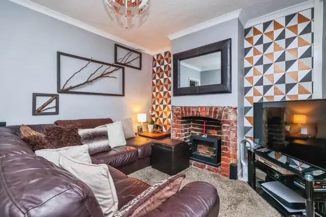 Photo 2 — Peveril Street, Hucknall, Nottinghamshire, NG15