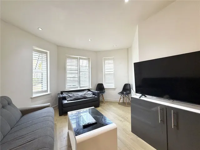 West Hill Road, Bournemouth, BH2, photo 2