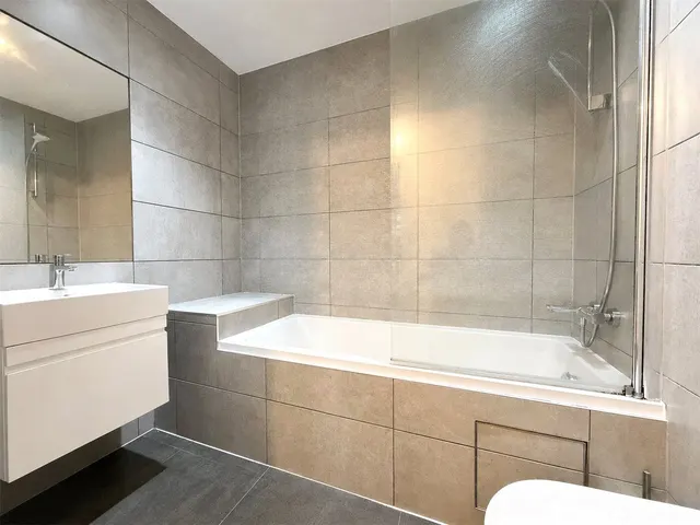 West Hill Road, Bournemouth, BH2, photo 3