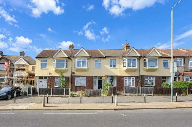 Hornchurch, RM11, photo 2